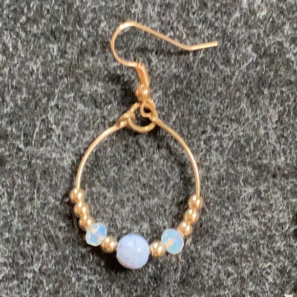 🌟Free🌟 Vintage hoop dangle earrings decorated with gem stones - Picture 2 of 4